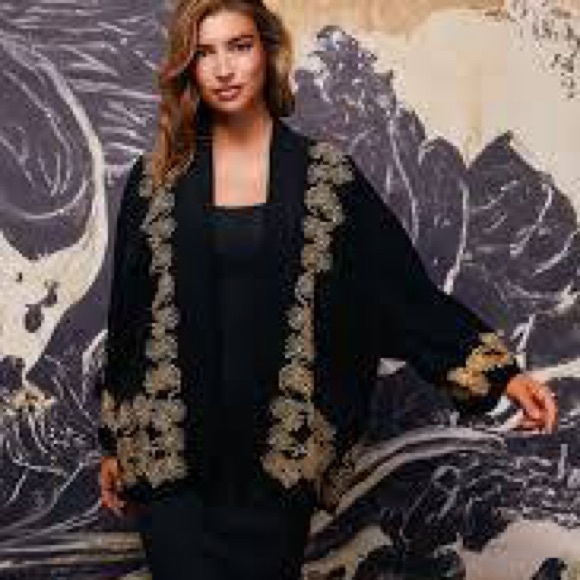Black and Gold Women's Kimono/jacket - Picture 7 of 8